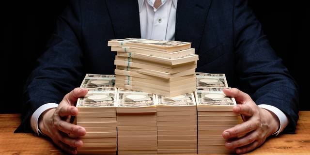 「妻とは別れる」で30年間“婚姻を先延ばし”→関係が破たん 「一生を踏みにじった」と“10億円請求”する女性…裁判所の判断は？