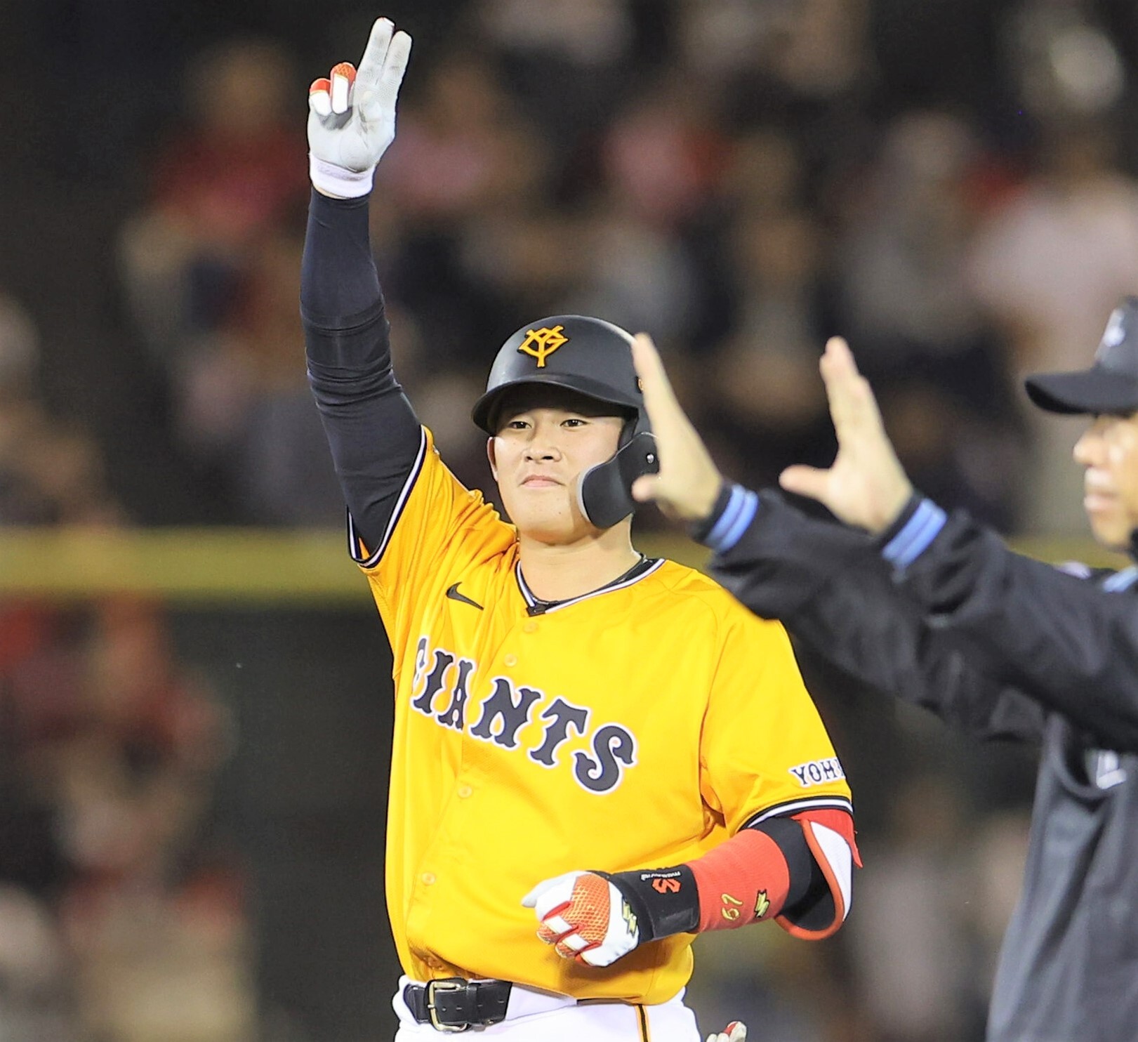 【巨人】逆転勝ちで2位浮上！広島戦連敗も4で止める 増田陸が自身初先頭打者アーチ＆キャベッジ特大7号 山﨑7回途中1失点で6勝目