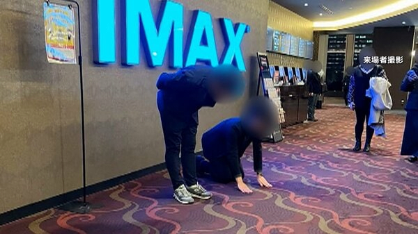 【独自】ライオンキング試写会で“土下座”騒動 招待枠の2倍超来場…「映画.com」招待枠40人のところ100人に当選連絡し入場できず 「新幹線で来た」困惑の声