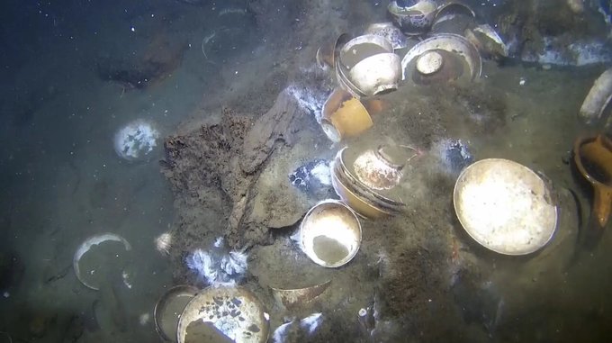 ノルウェー沖の沈没船から大量の中国製磁器。18世紀の交易ネットワークを物語る貴重な発見