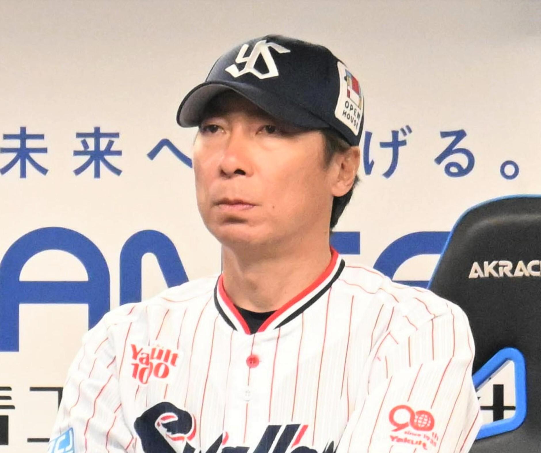 【ヤクルト】今季5度目の4連敗でワースト借金“24” 小川4回8失点の大炎上 打線奮起で最大5点差追いつくも、延長10回星が力尽きる