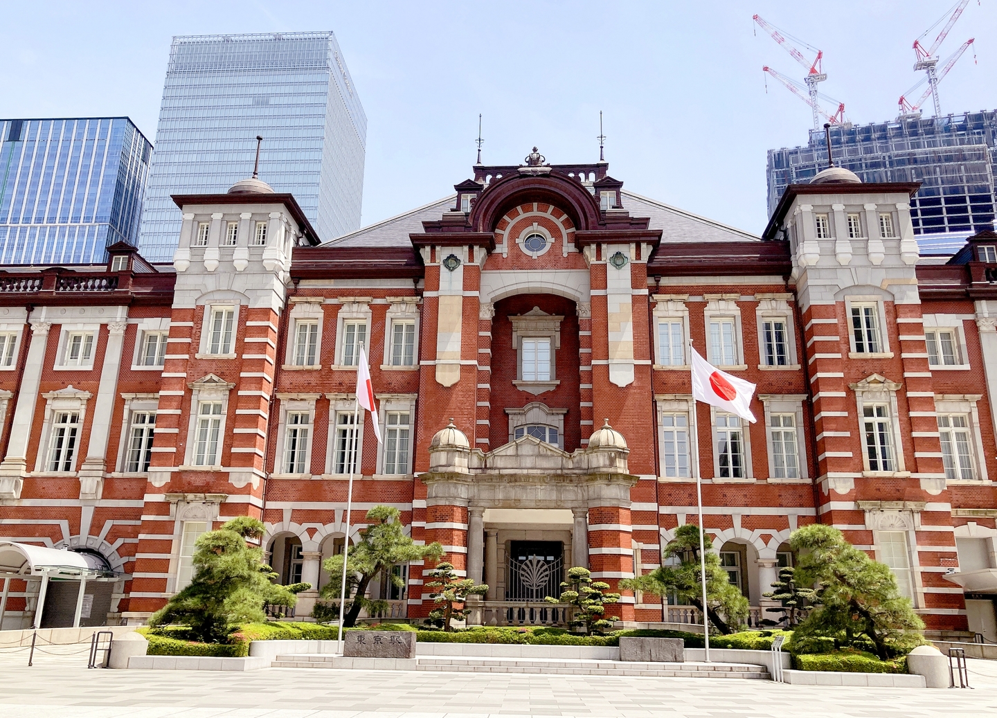 【50代が選ぶ】買ってきてほしい「東京駅（グランスタ）限定のお土産」ランキングTOP19！ 第1位は「フィナンシェ［カマンベール＆レモン］（THE DROS）」【2024年最新調査結果】