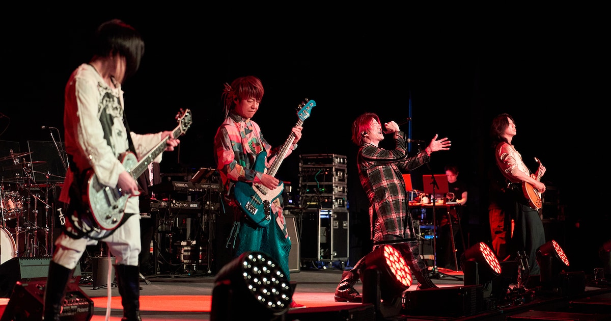 GLAY・TERUの10年越しの夢を叶えたヴェネツィア2DAYSライブ、物語の続きは幕張へ（ライブレポート）