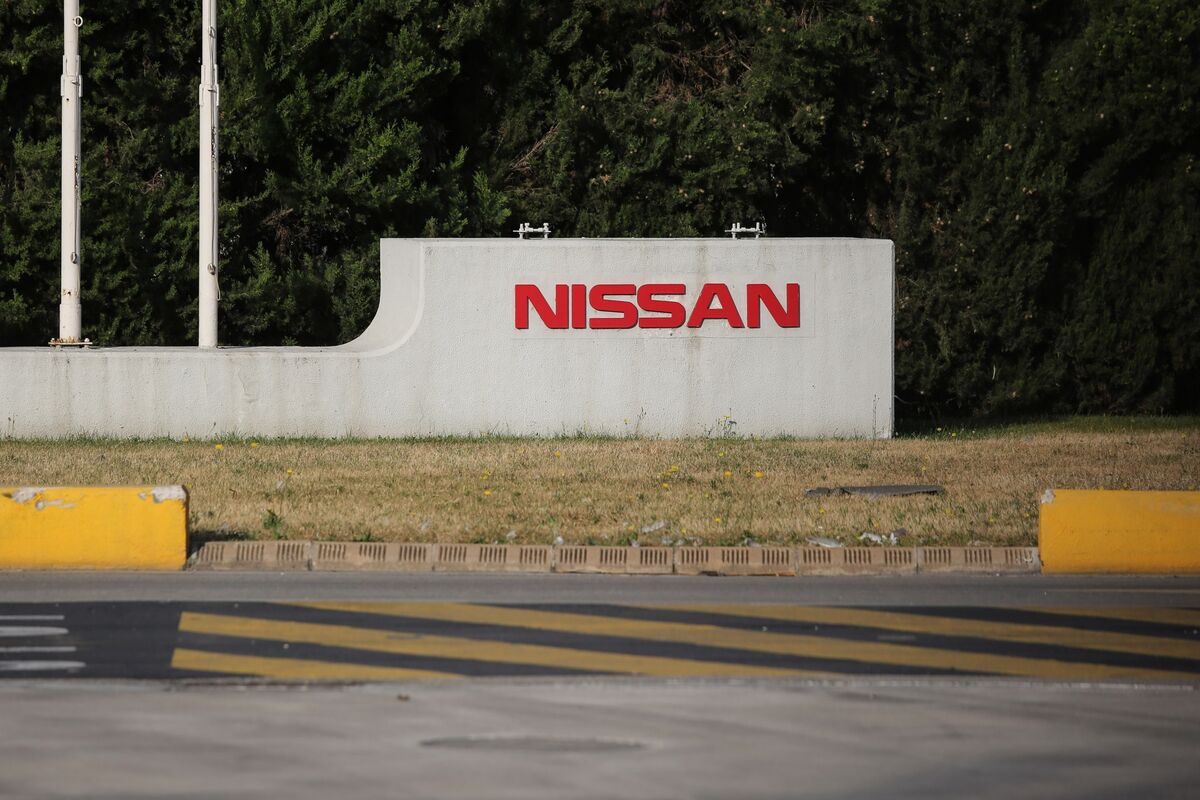 苦境の日産支援､日本政府の出方に注目も-英政府保証付き融資案浮上で