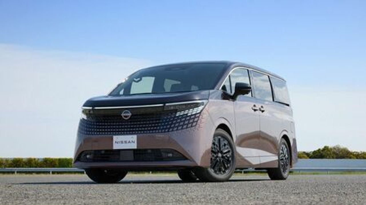 純ガソリン車 次々廃止される事情