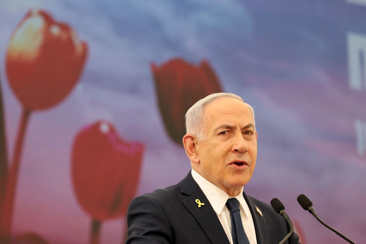 イスラエル首相、ハマス壊滅の完遂を約束－数日内に「総力で」攻撃へ