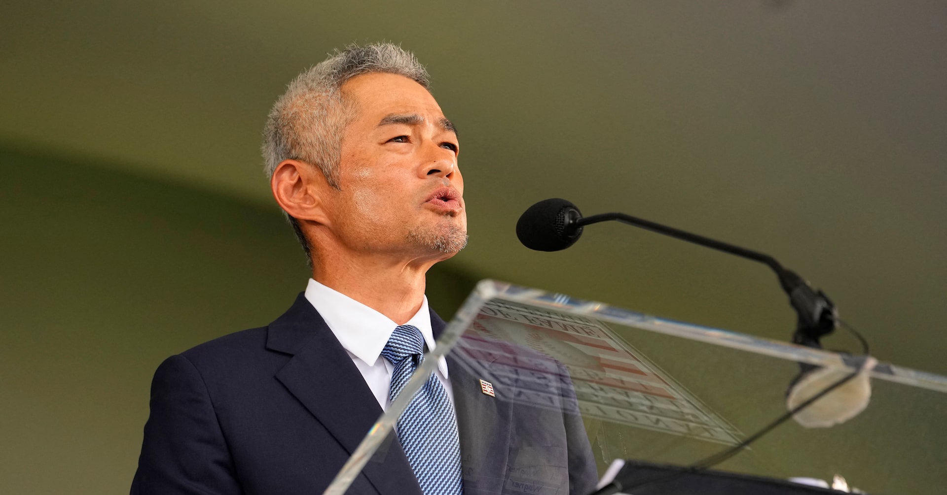 ＭＬＢ＝イチロー氏が米殿堂表彰式典でスピーチ、「野茂さんありがとう」