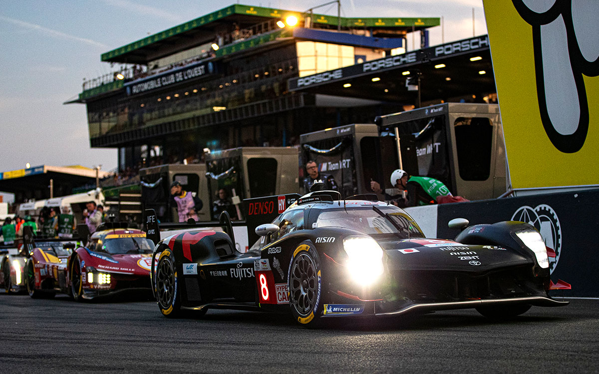2025年ル・マン24 予選総合結果：トヨタ、揃って二桁グリッドも「勝利を争える」キャデラックが最前列独占