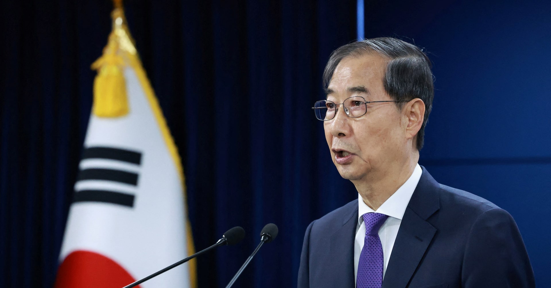 韓国大統領選、前首相が非常戒厳に反対 候補一本化目指す