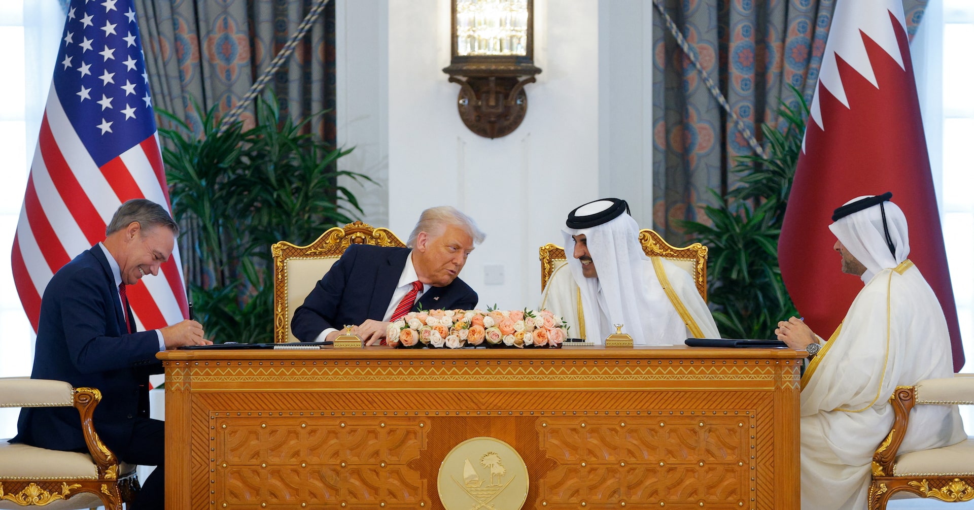 トランプ氏、カタールと1.2兆ドルの経済協力協定 ボーイング大型受注獲得