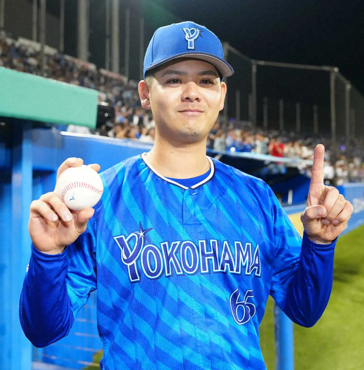 DeNA・宮城 小学6年で「大人の決断」した男が母に恩返しのうれしいプロ初勝利