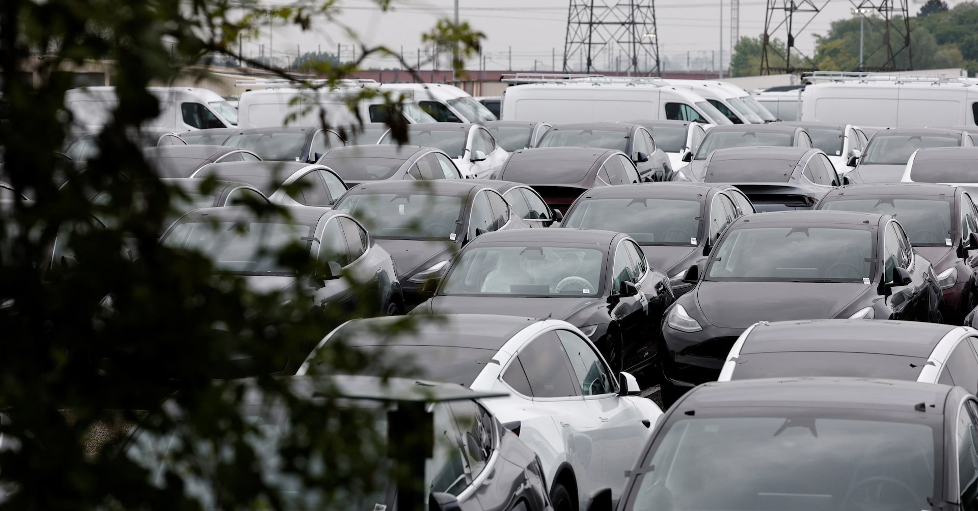 テスラ自動車販売台数、4月も仏・デンマークで大幅減