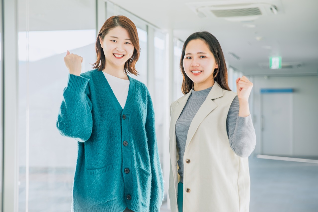 「たくさんの友達ができます」 “学生生活の評価が高い大学”ランキング上位に「経済面で諦めることなく通える」「滑り止めで受けておくべき」の声