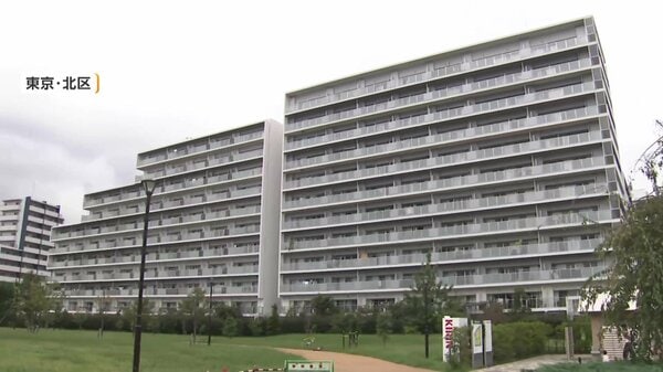 東京・北区のマンション高層階から5歳男児が転落し死亡 目を離したわずかな時間に何が、ベランダから転落か