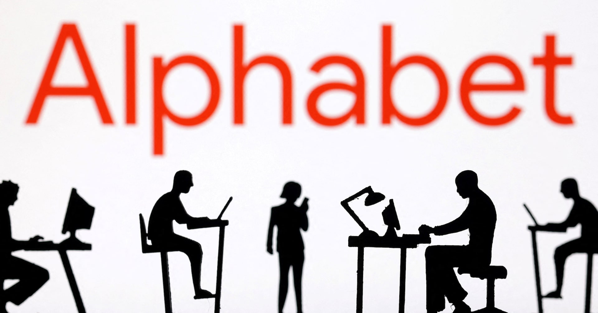 生成ＡＩ、数学五輪で金メダル級スコア グーグルとオープンＡＩ