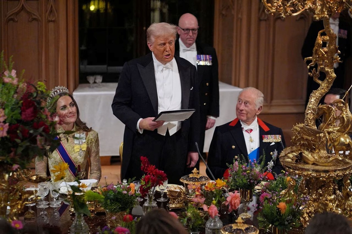 トランプ氏、英王室の公式晩餐会に出席 ２度目の国賓訪問は「生涯最高の栄誉の一つ」