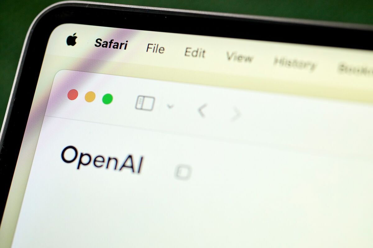 オープンＡＩ、元アップル幹部アイブ氏の企業を65億ドルで買収へ