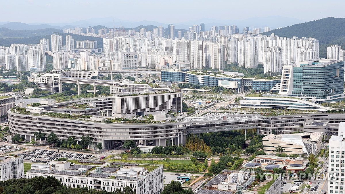 韓国の赤字性債務 「30年に150兆円超」見通し＝国民負担が大幅増