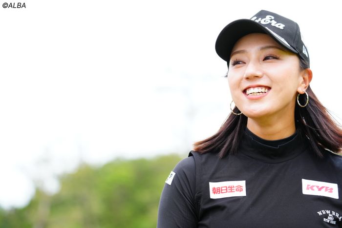 宮田成華が初の単独首位発進 川崎春花、寺岡沙弥香ら2位