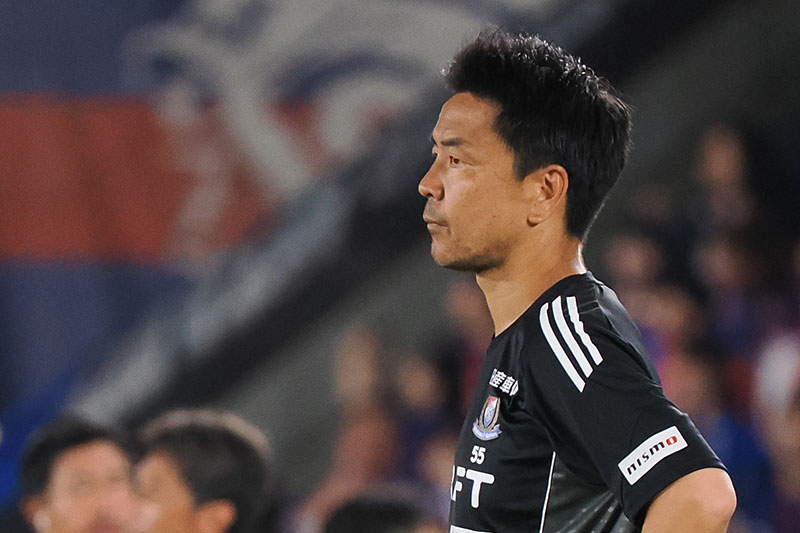 大島秀夫監督が披露した大胆な采配。 流れを手繰り寄せ、次につながる勝ち点1をもぎ取る [J22節 湘南戦レビュー]