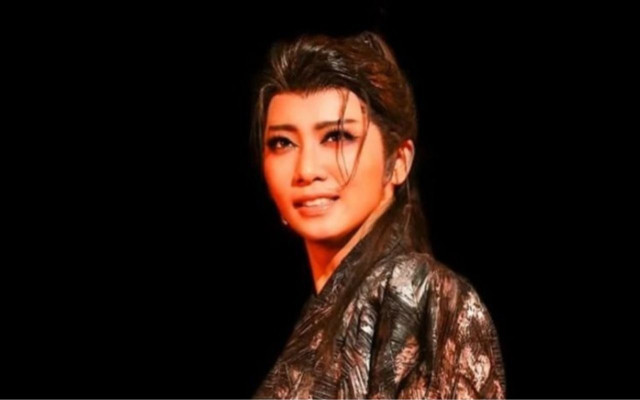 【衝撃スクープ】宝塚歌劇団・星組トップスター礼真琴が元SMAPメンバーと合流へ（文春オンライン）｜ｄメニューニュース