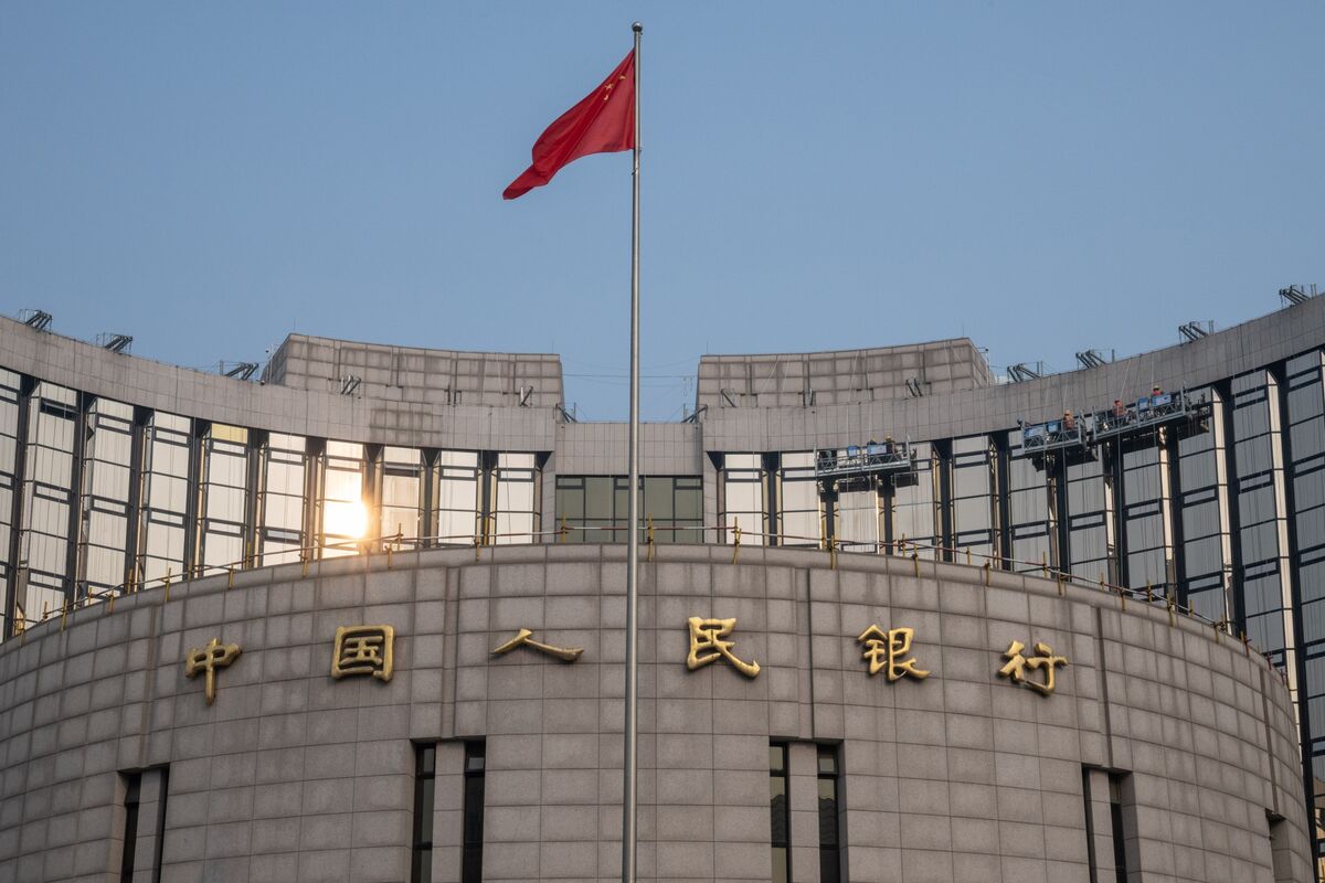 中国、政策金利と預金準備率引き下げ－関税による打撃で景気支援