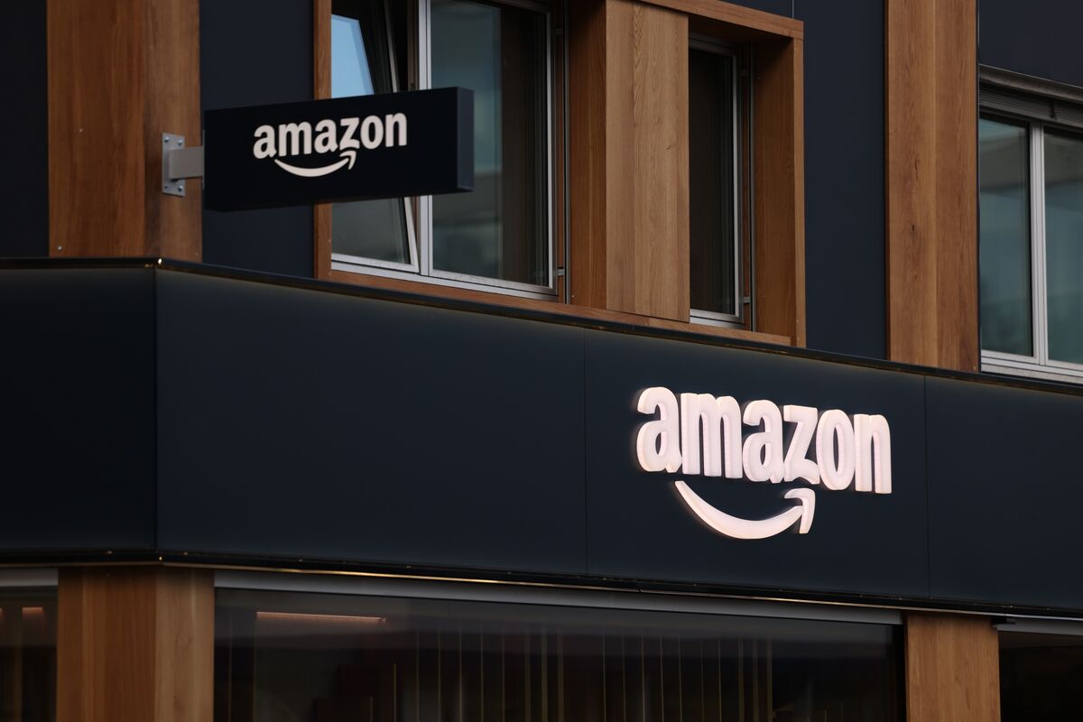アマゾンの利益見通し、市場予想に届かず－貿易巡る懸念色濃く