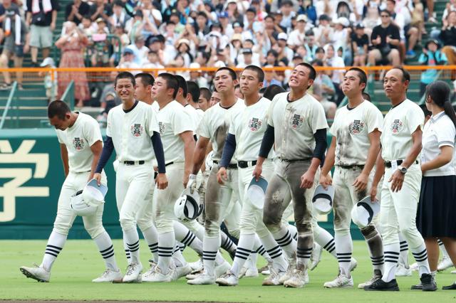 準優勝だった日大三 選手20人、記録員が試合後に語った言葉