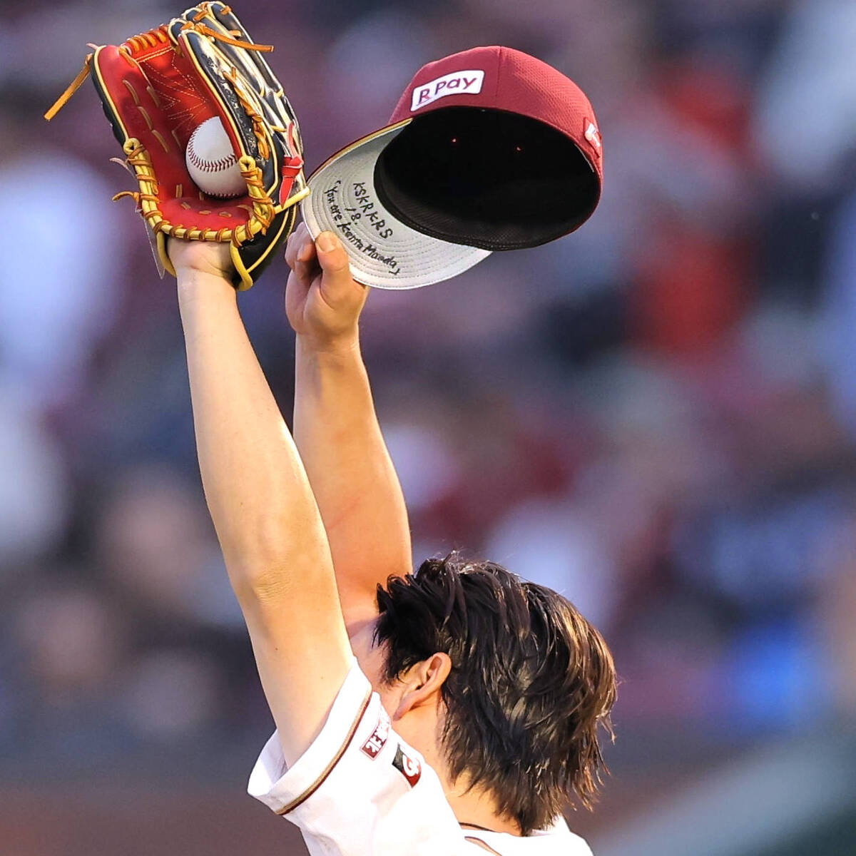 【楽天】マエケン初勝利を支えた「帽子の７文字」と「Ｙｏｕ ａｒｅ Ｋｅｎｔａ Ｍａｅｄａ」のメッセージ