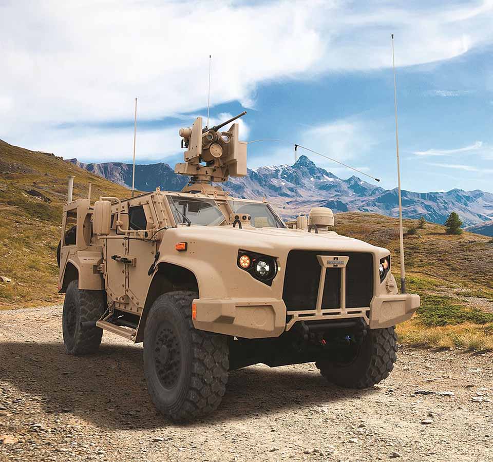 アメリカ陸軍「やっぱりいらない」に海兵隊反発 共同開発した「新・軍用車」突然の調達停止なぜ？