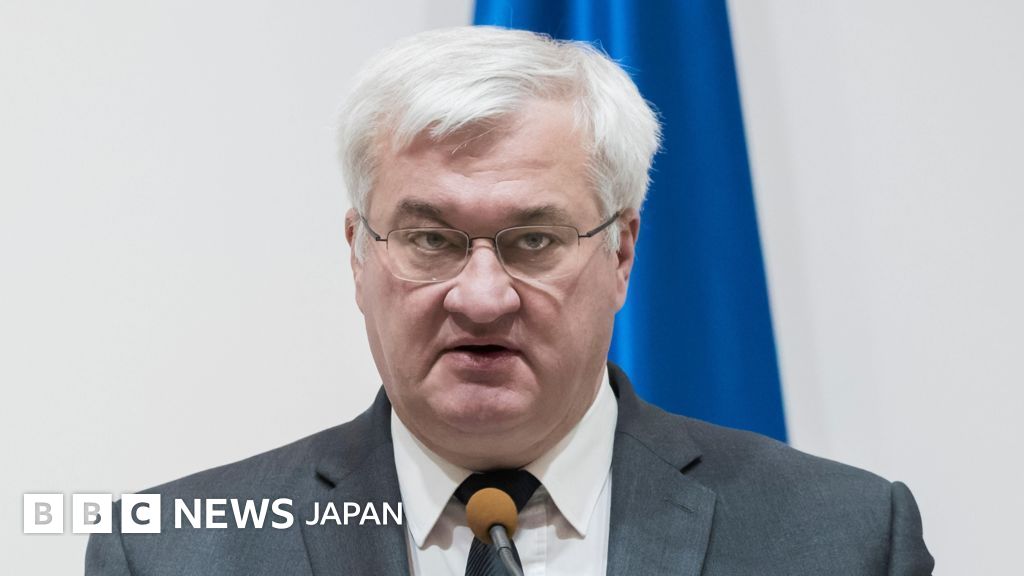 ハンガリー、現金と金を輸送のウクライナ銀行員を拘束 ウクライナが抗議し釈放