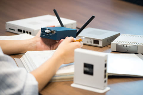 これって専門家から見てどうなんですか？ IIJに聞く「法人向けルーターと家庭用ルーターの違い」
