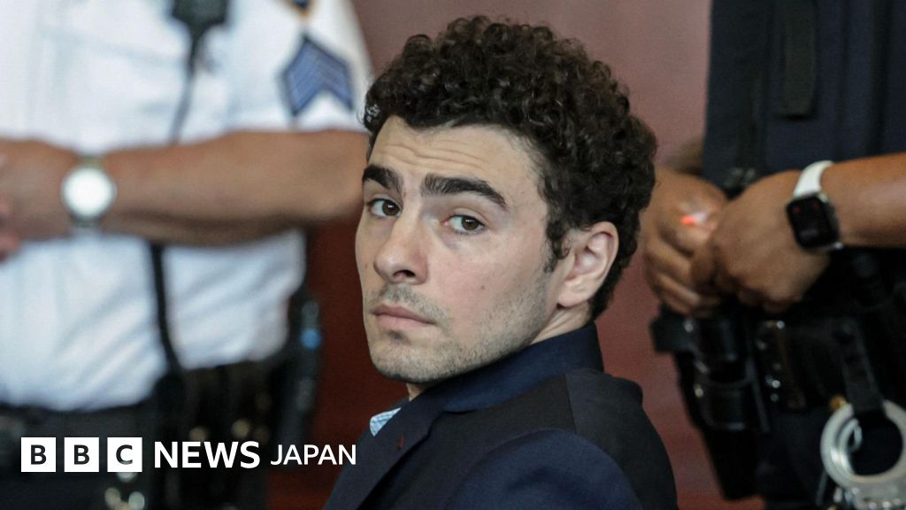 マンジョーネ被告、米保険会社CEO殺害を認める