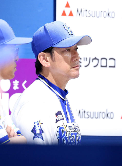 【DeNA】三浦監督、完封負けで首位阪神と7.5差に「なんとか明日１つというところ」/一問一答