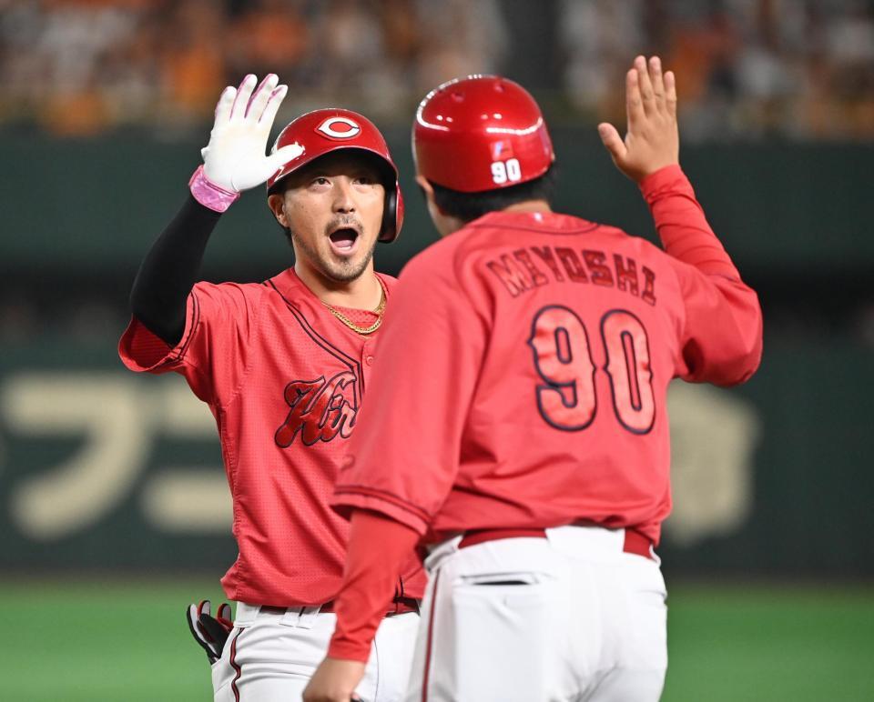 菊池が大勢打ち！粘る広島が巨人に逆転勝利 安仁屋宗八氏「とんでもないことをする男に任せた結果だ」