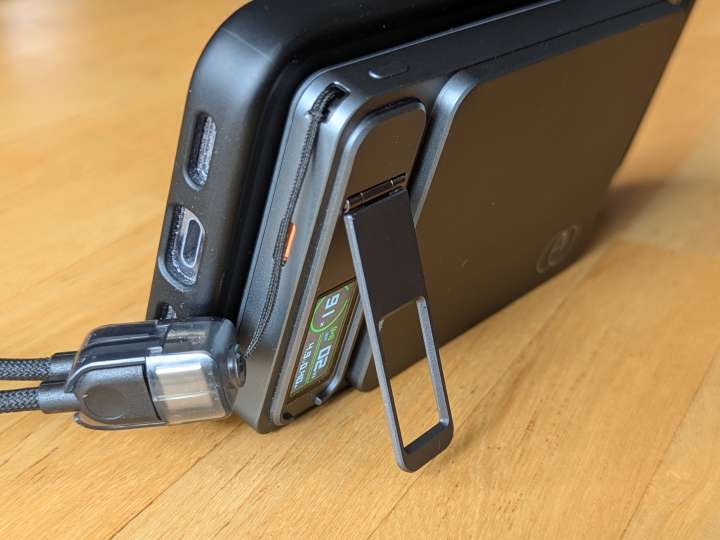 モバイルバッテリーの個人的最適解か。欲しい機能"全部入り"を見つけてしまった