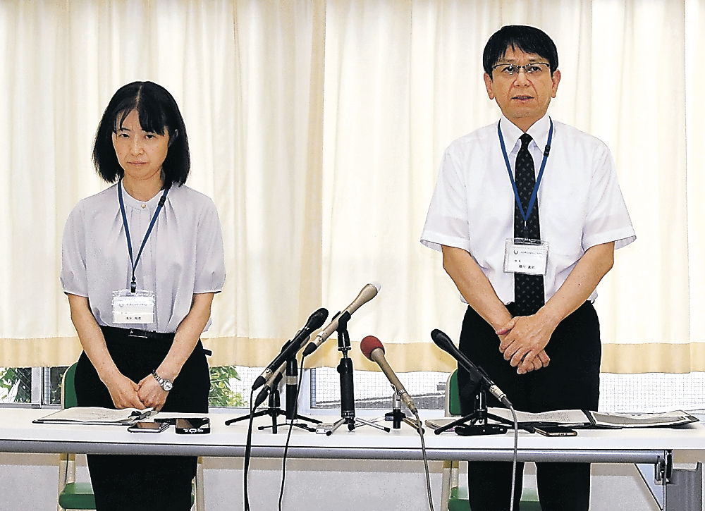 男児死亡で校長謝罪「対応甘かった」 トイレ横、非常口から出たか