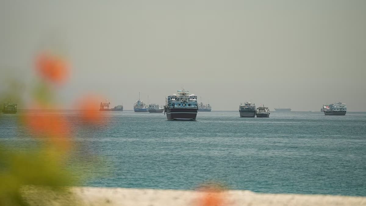 トランプに恫喝された同盟国オマーン、イランと海峡管理で接近か（ニューズウィーク日本版）