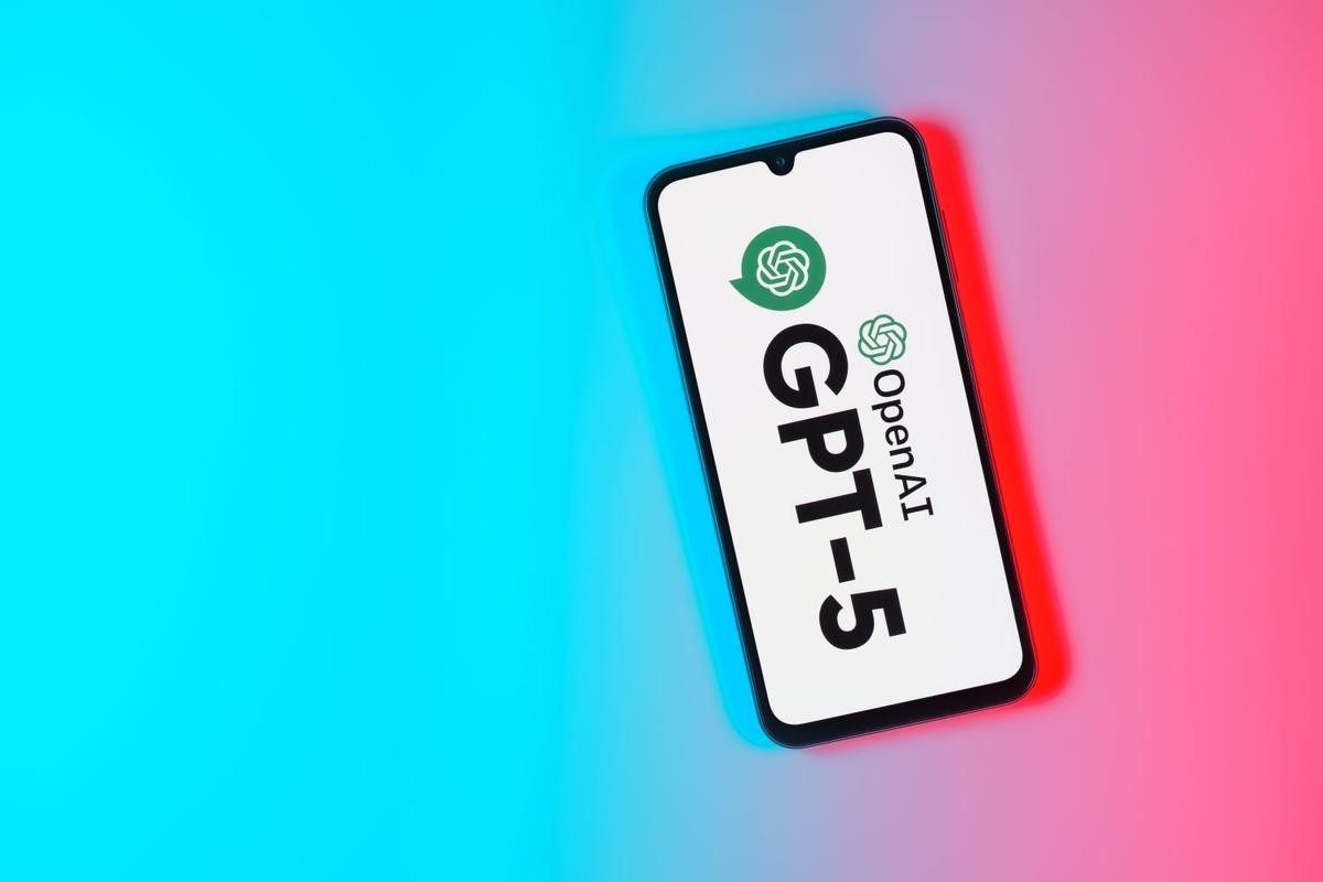 大炎上中の「GPT-5」に一体何が？ユーザーが激怒した3つの理由（ライフハッカー・ジャパン）