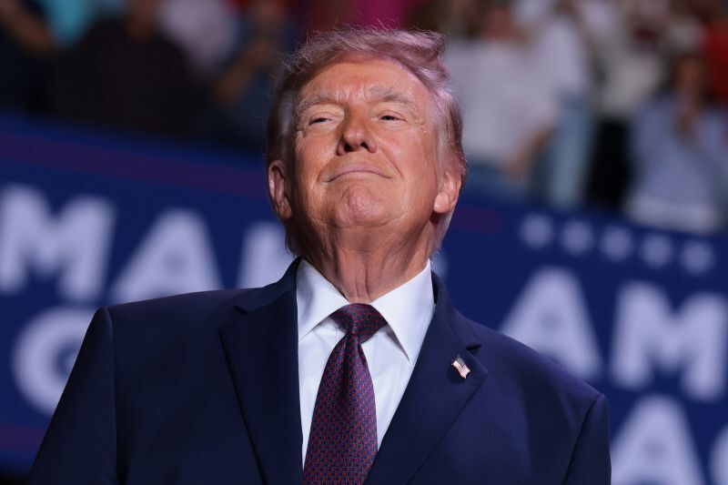 【分析】あからさまに税金で票を買おうとするトランプ氏 目的達成が疑わしい理由