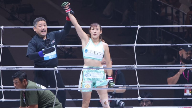 【超RIZIN】伊澤星花が”瞬殺肩固め”で初回一本勝ち！体重超過の韓国新鋭に制裁
