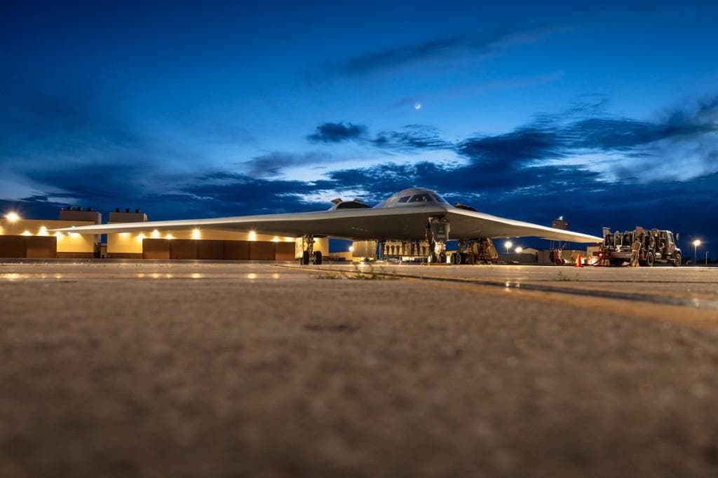 米軍の本当の恐ろしさ見せつけたベネズエラ奇襲、圧倒的な電子戦優位で反撃の隙与えず ロシア製防空兵器をことごとく破壊、電波妨害で万が一の反撃にも備え(1/4)