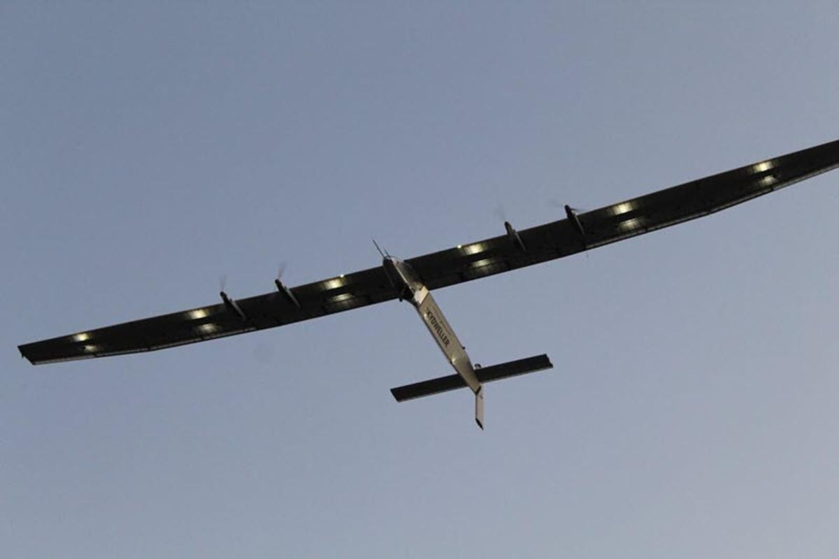 太陽光のパワーだけで世界を一周した飛行機、メキシコ湾に散る（ギズモード・ジャパン）