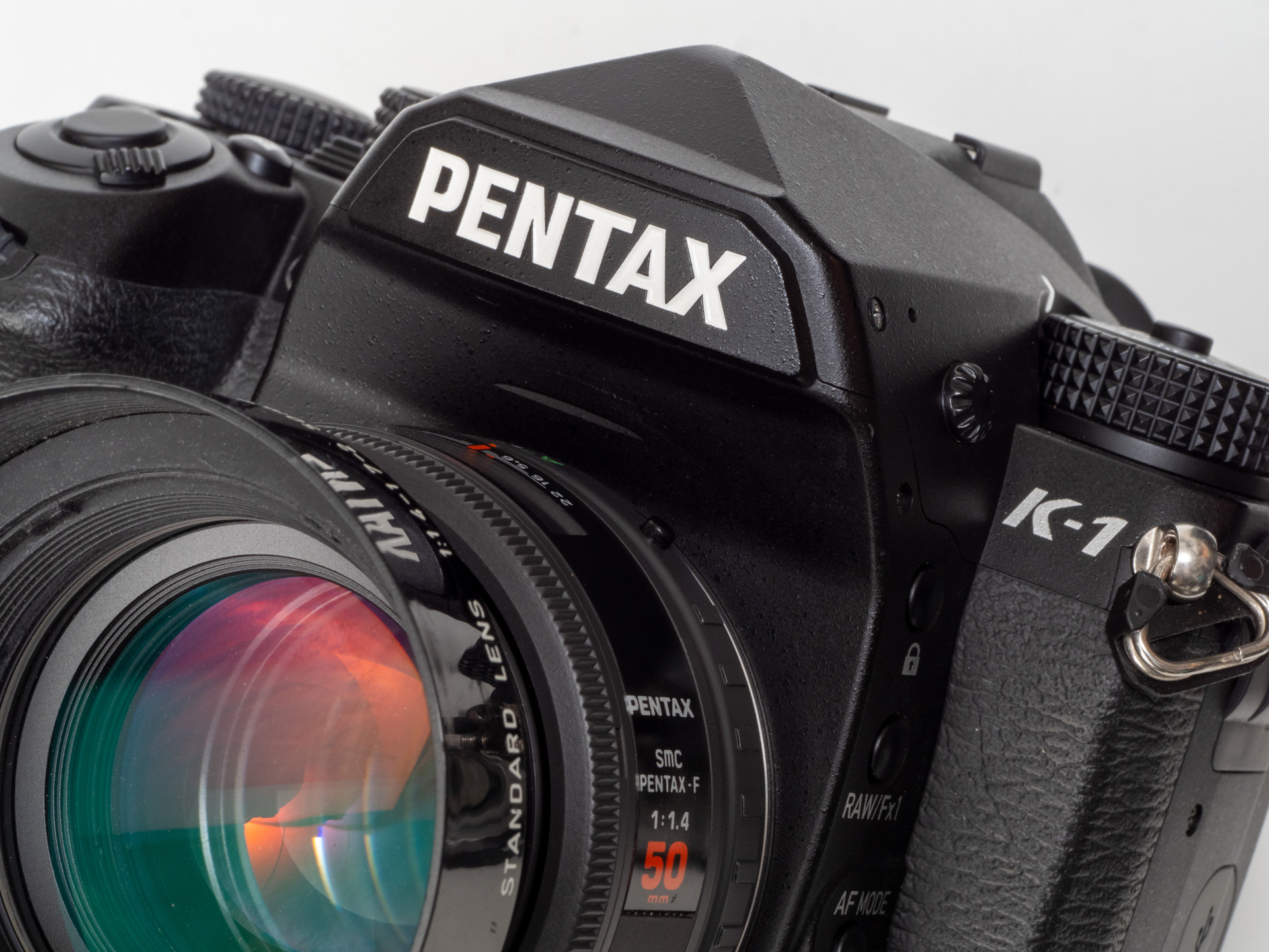 赤城耕一の「アカギカメラ」 第125回：酷暑のいまこそ考えたい「PENTAX K