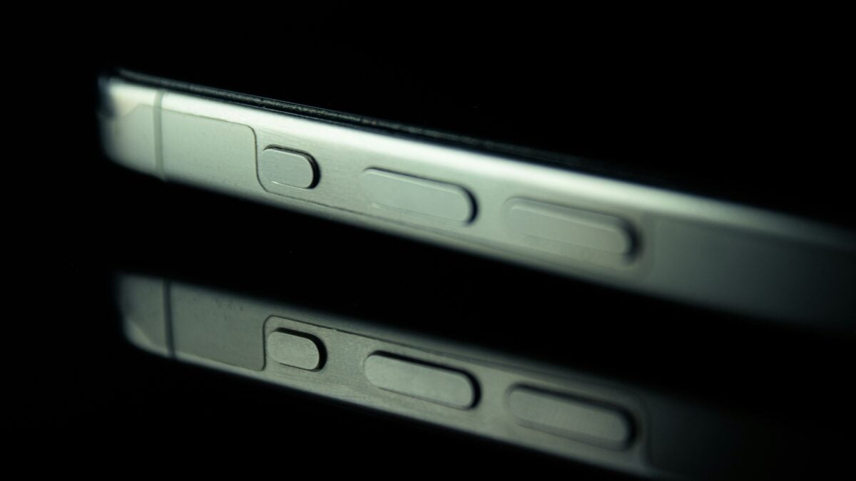 iPhone15 Proを約3年使用！チタン素材は本当に価値がある？