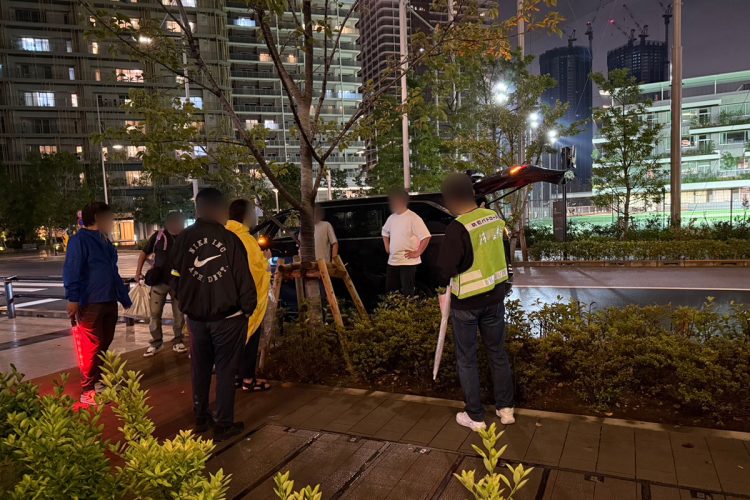 晴海フラッグで横行する中国人グループによる“違法民泊”や“白タク” グループ代表は直撃に「警察呼べよ」「やってるよ、何？」「家賃は月600万円だよ」と開き直り