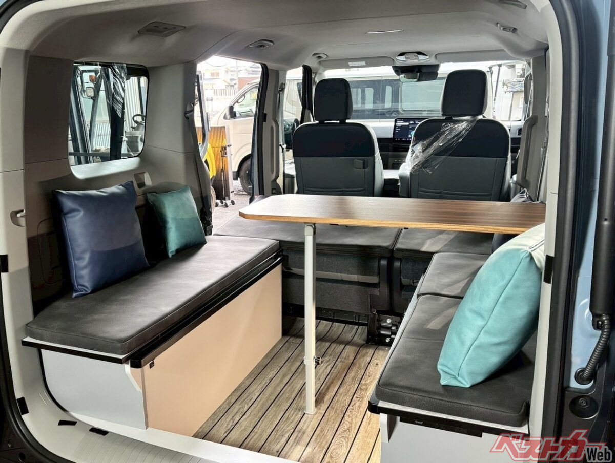 夢の「一晩中エアコン」も可能に!! 電動キャンパー「LAC EV CAMPER」が車中泊を変える!!