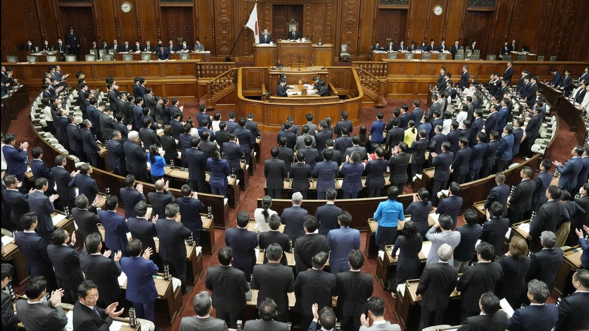 「野党はどこに…」高市独走を許す“多弱”の末路、国家情報会議法案で割れた賛否、不毛な野党対立を喜ぶのは誰か 役割が違う「政権の選択肢となる野党」と「それ以外の野党」、戦術の違いには目をつぶるべきだ(1/4)