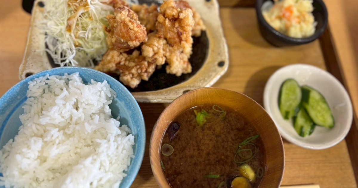 【岐阜】9月8日はハヤシライスの日!発祥の地で食べるも心奪われたのは絶品唐揚げだった