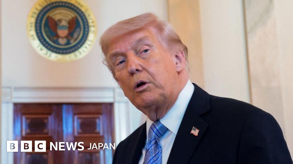 ホルムズ海峡からの船舶誘導支援、「短期間」停止とトランプ氏 イランとの合意に向けて「大きな進展」と発表